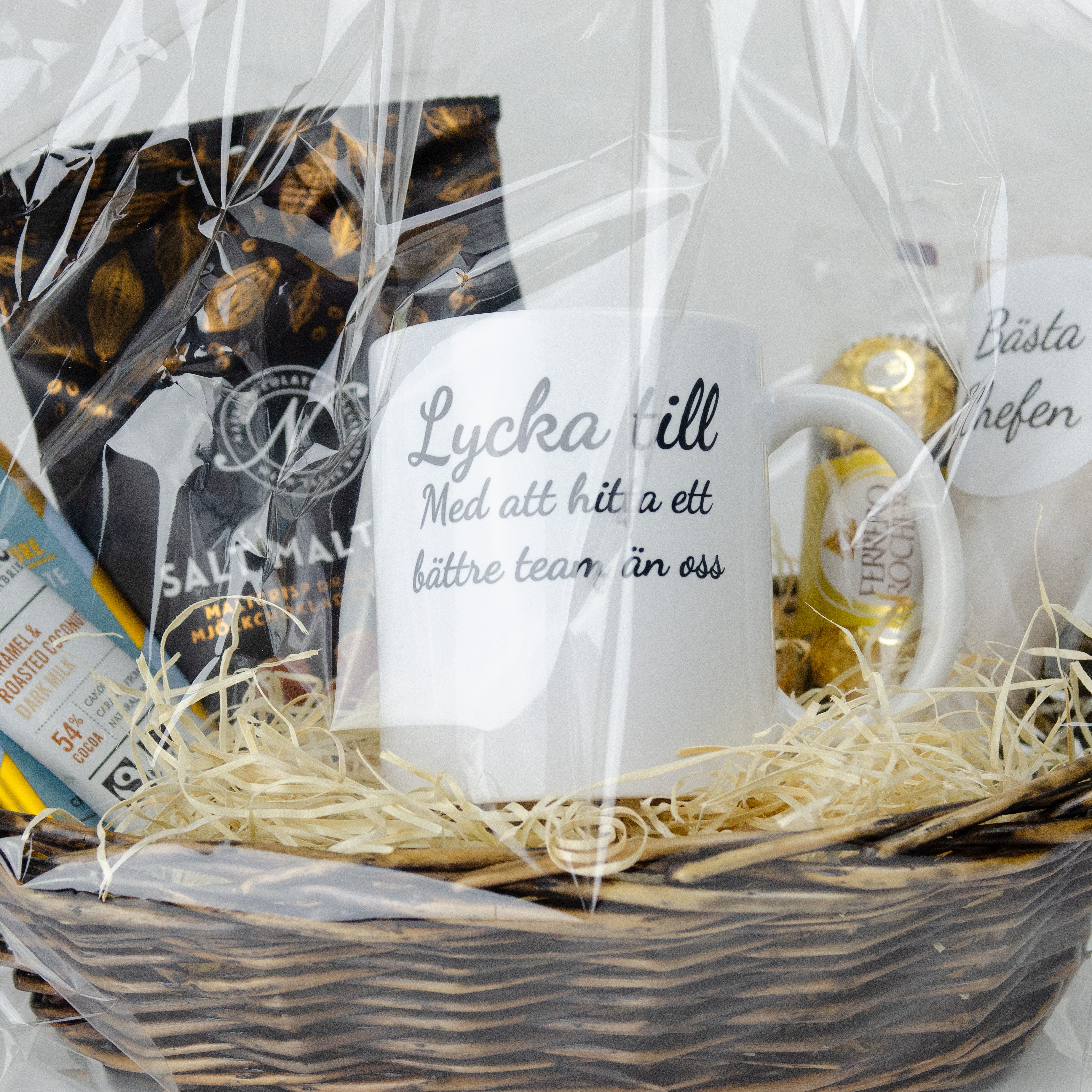 Present till chefen | Lycka till med att hitta ett bättre team än oss | Presentkorg