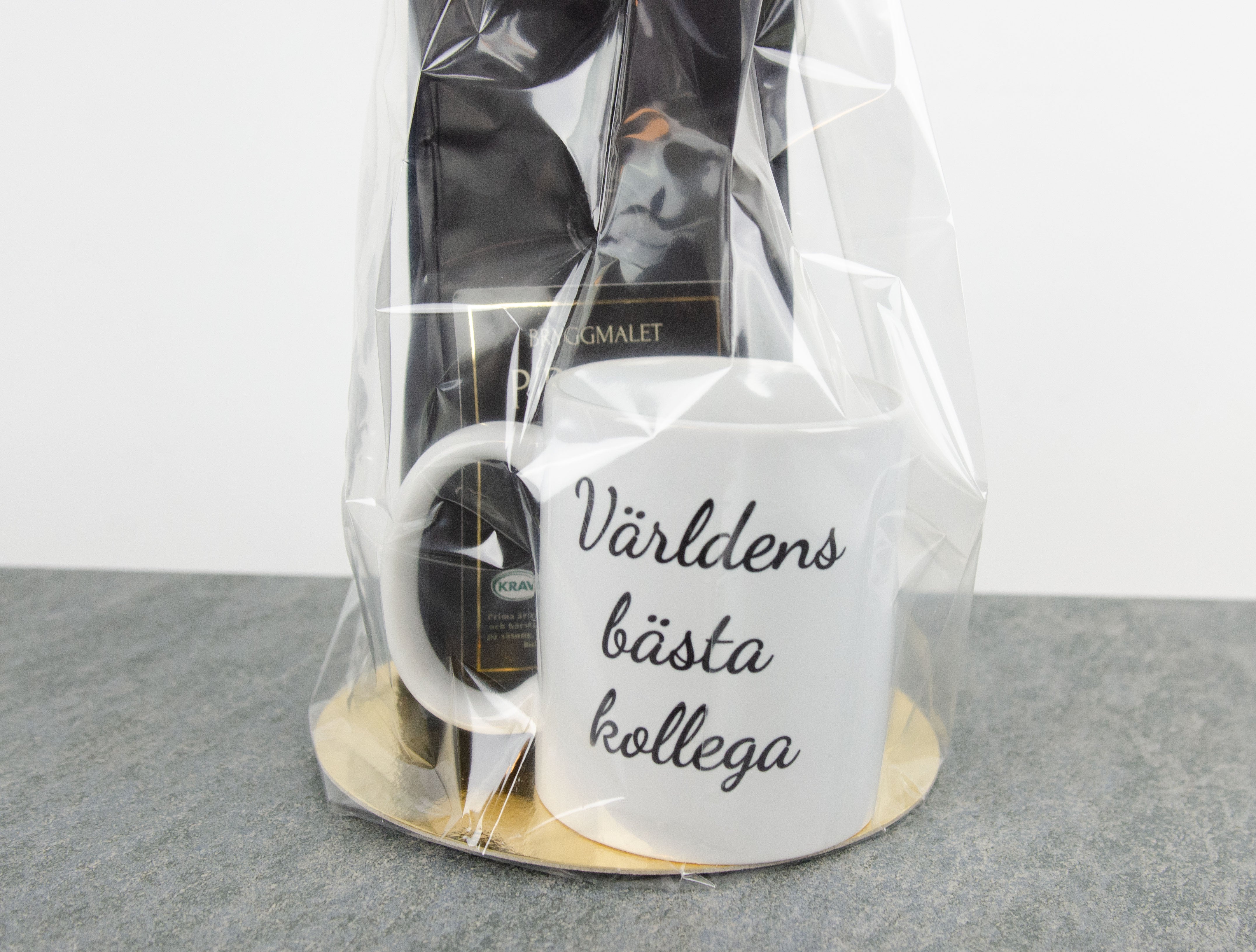 Presentkorg kollega "Världens bästa kollega" Kaffepresent- Avtackningspresent